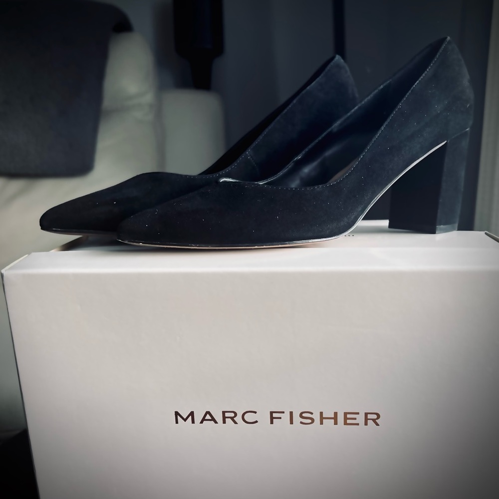 Marc Fisher suede pumps - size 7.5